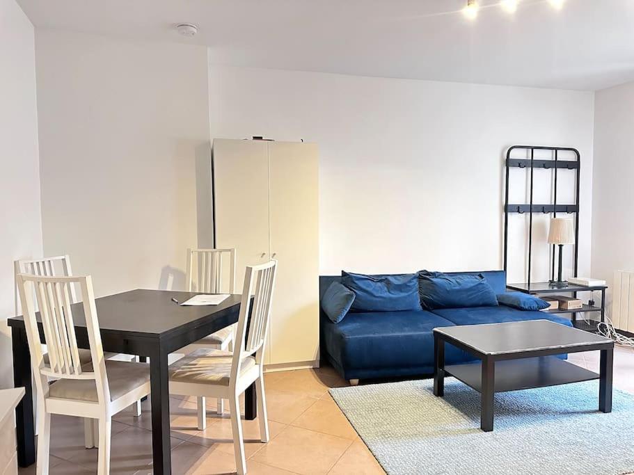 Appartement F3, 2 Chambres Ivry-sur-Seine Exterior foto