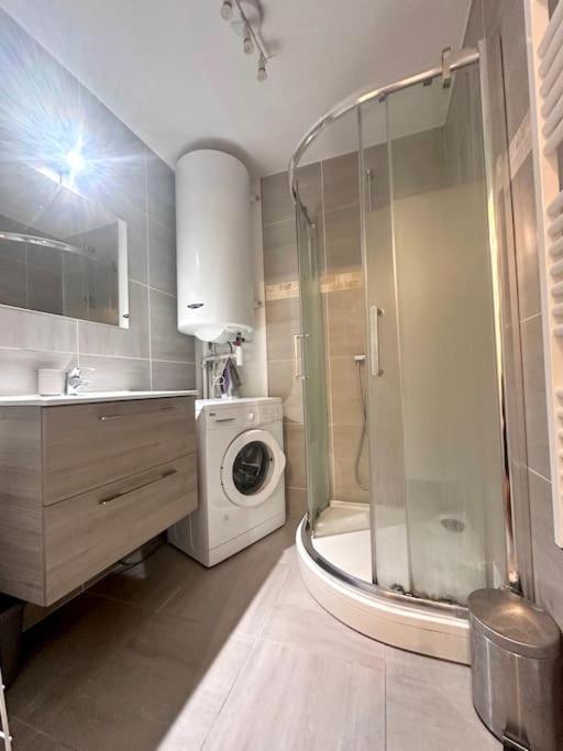 Appartement F3, 2 Chambres Ivry-sur-Seine Exterior foto